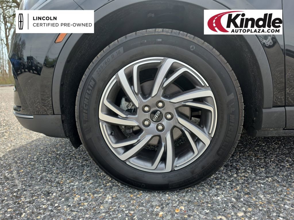 Certified 2024 Lincoln Corsair AWD w/ Equipment Group 101A image 6