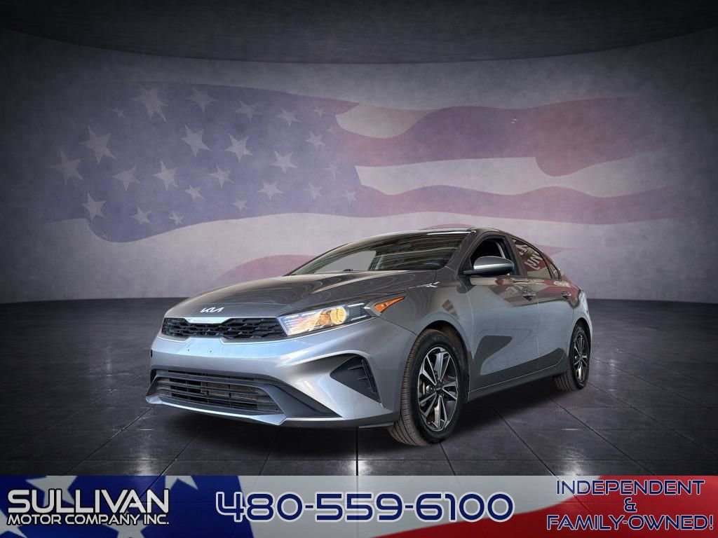 Used 2022 Kia Forte LXS FWD image 1
