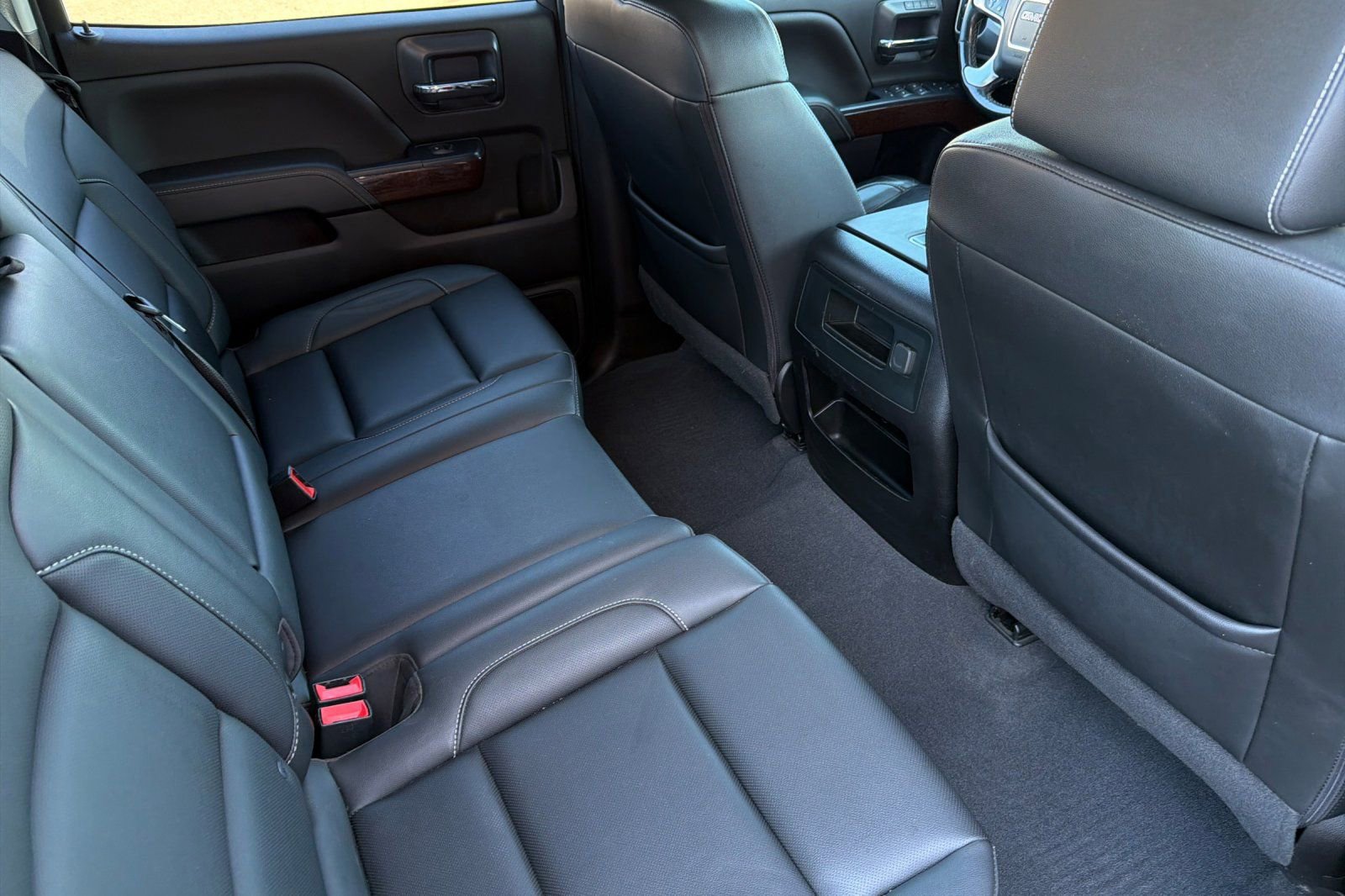 Used 2019 GMC Sierra 2500 SLT w/ Duramax Plus Package image 17