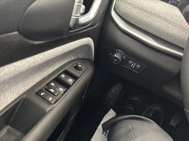 Certified 2024 Jeep Compass Latitude AWD/4WD image 27