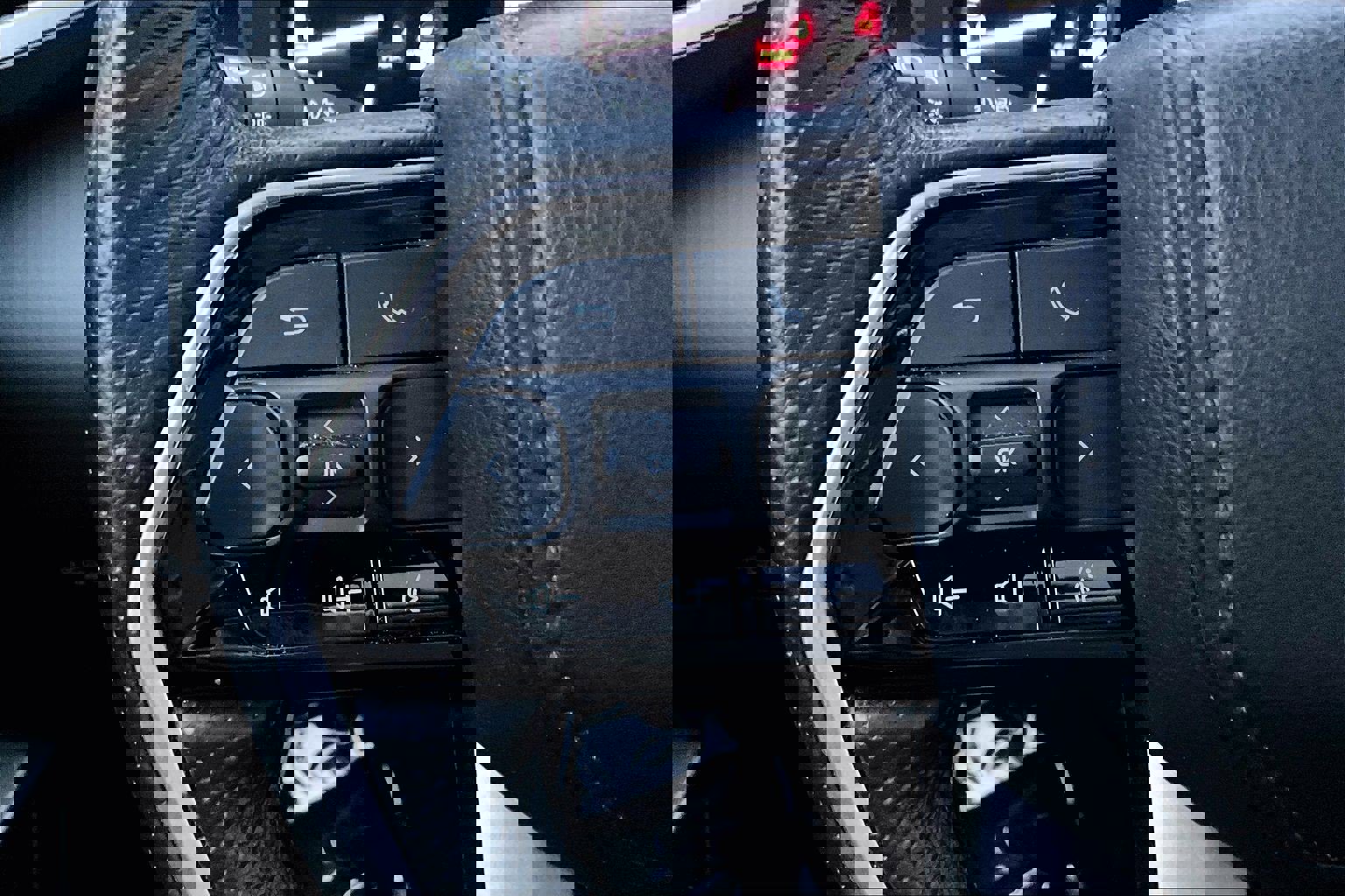 Used 2023 Toyota Tundra Limited image 17