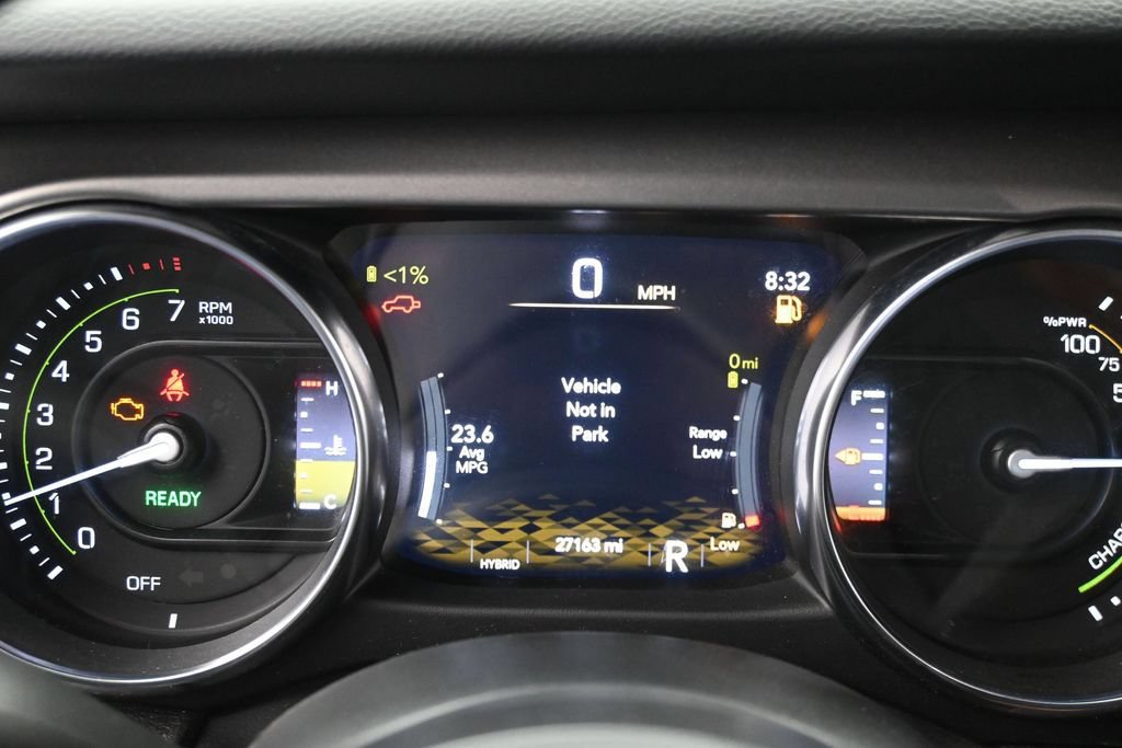 Used 2023 Jeep Wrangler Unlimited w/ Cold Weather Group AWD/4WD image 18
