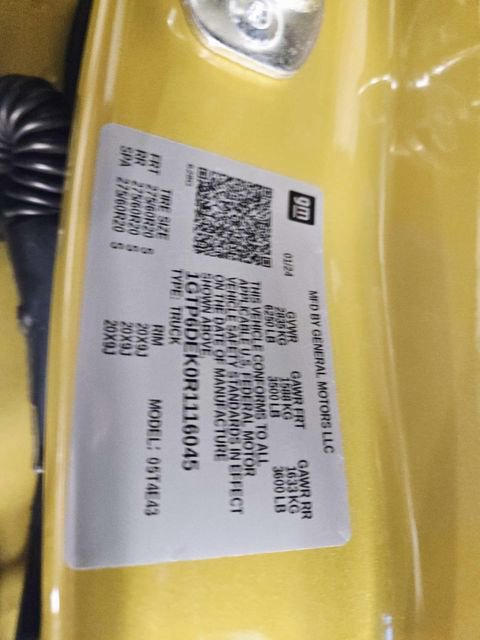 Used 2024 GMC Canyon AT4 w/ AT4 Premium Package image 40