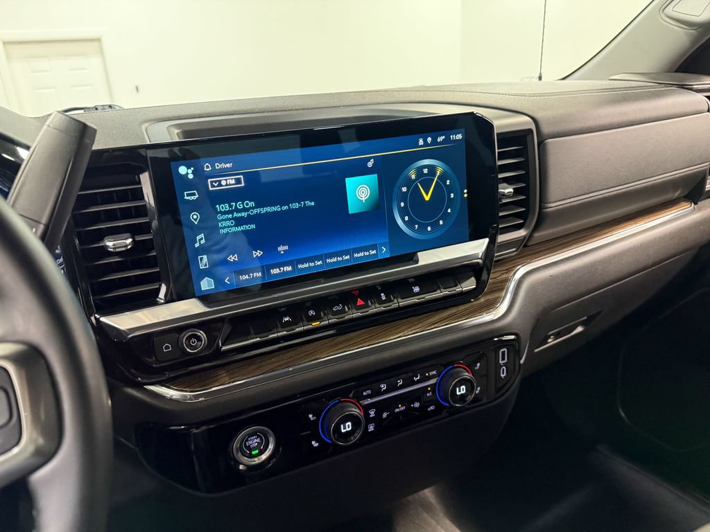 Used 2023 Chevrolet Silverado 1500 LT AWD/4WD image 77