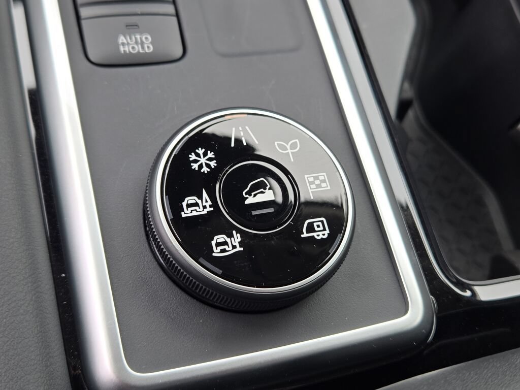 New 2026 Nissan Pathfinder SL AWD/4WD image 26