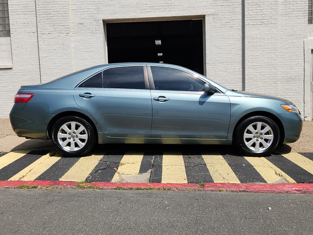Used 2009 Toyota Camry LE image 7