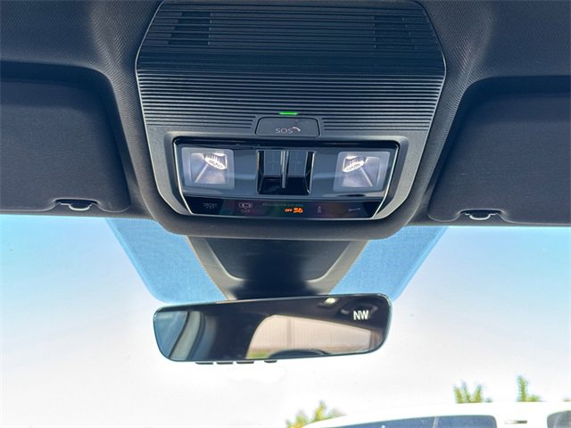New 2026 Volkswagen Atlas Cross Sport SEL Premium R-Line image 32