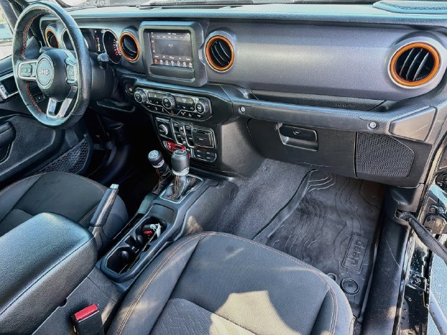 Used 2021 Jeep Gladiator Mojave w/ LED Lighting Group AWD/4WD image 31
