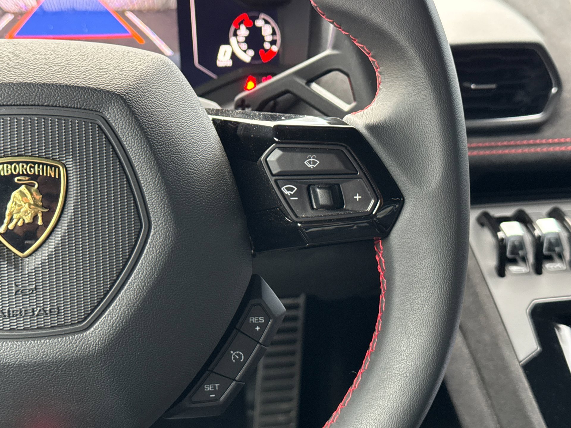 Used 2024 Lamborghini Huracan Sterrato image 27