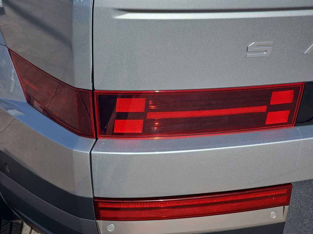 Used 2024 Hyundai Santa Fe Limited image 42