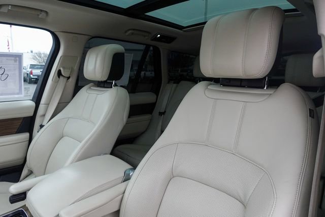 Used 2019 Land Rover Range Rover HSE image 23