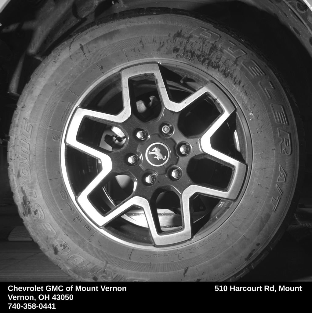 Used 2023 Ford Bronco Outer Banks AWD/4WD image 16