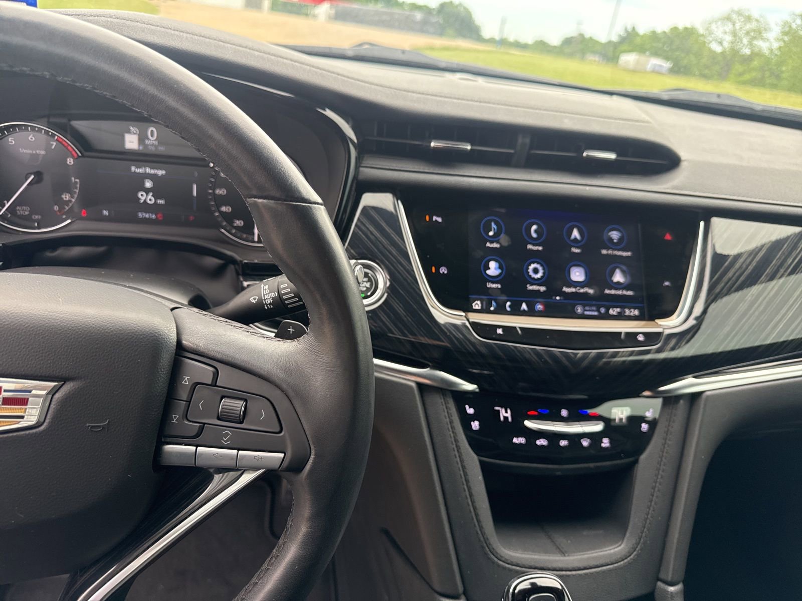 Used 2023 Cadillac XT6 Premium Luxury image 18