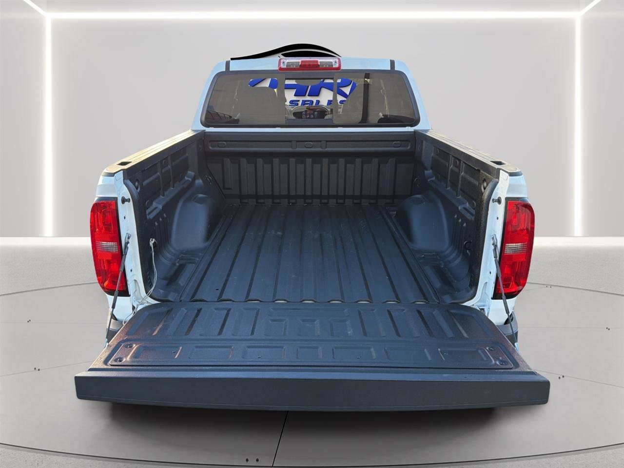 Used 2017 Chevrolet Colorado Z71 image 30