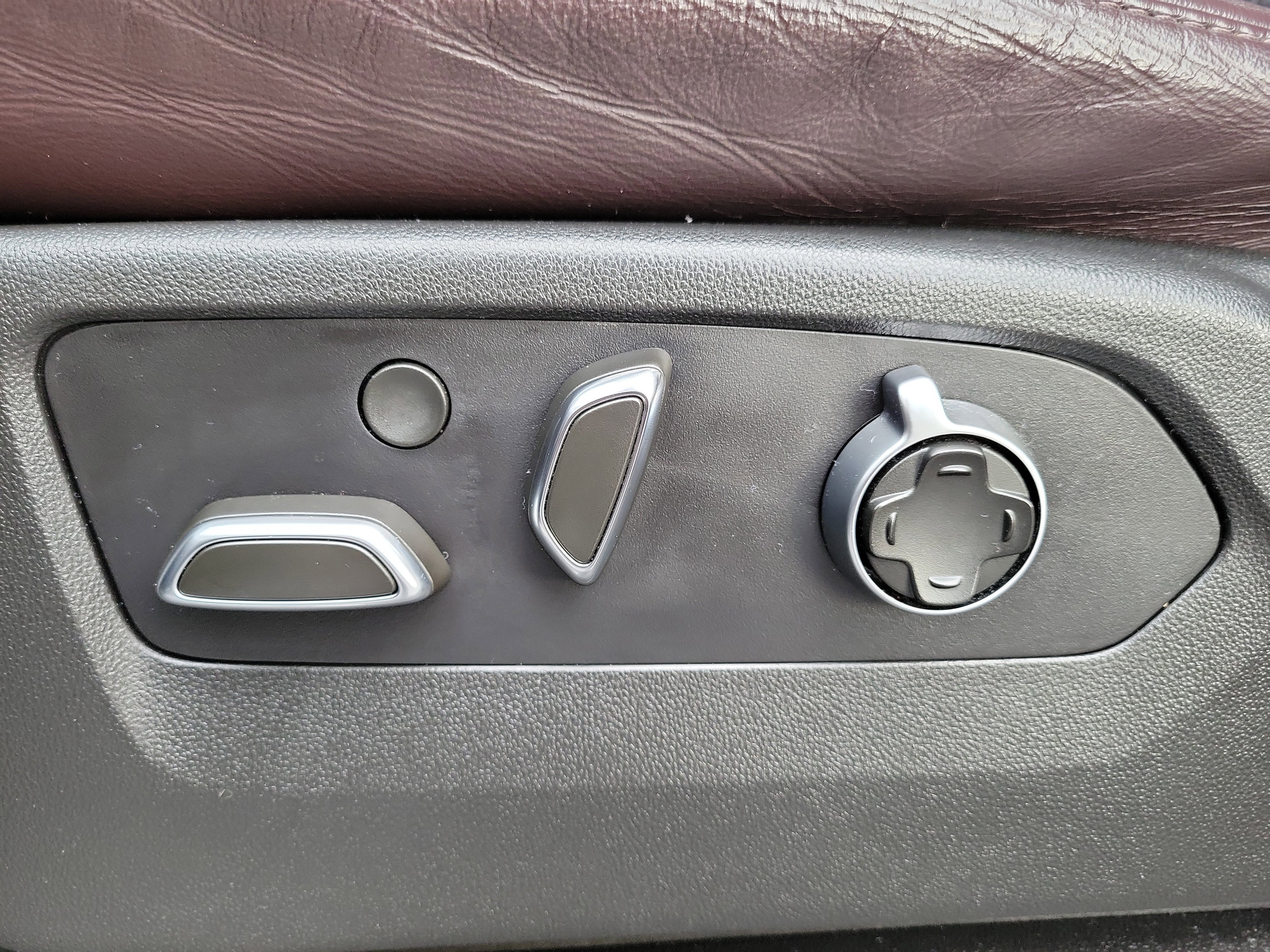 Used 2021 Cadillac Escalade ESV Sport Platinum image 23