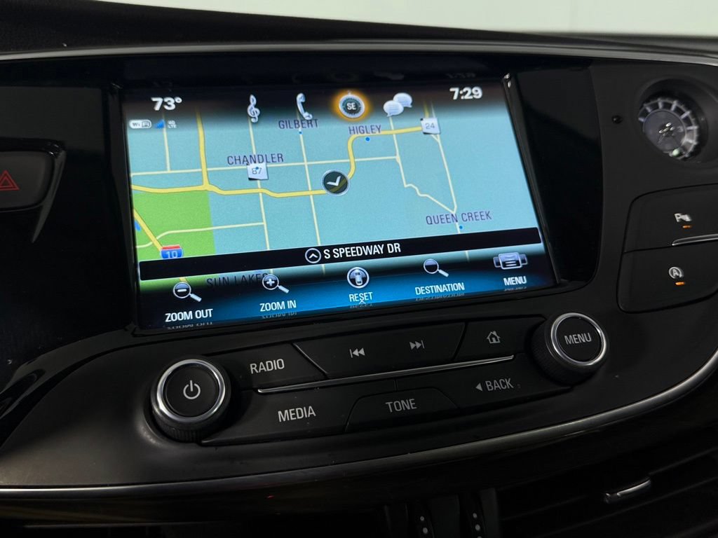 Used 2020 Buick Envision Essence FWD image 19