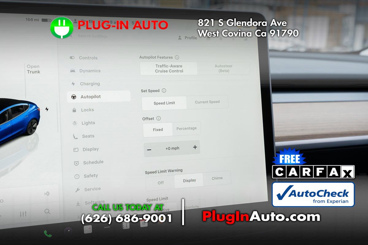 Used 2023 Tesla Model 3 Standard Range RWD image 23
