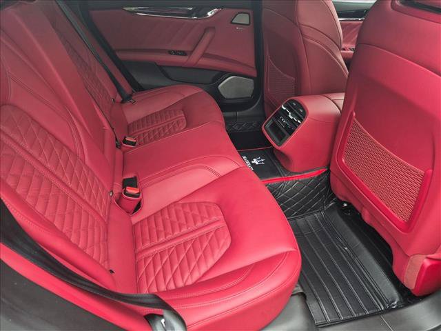 Used 2022 Maserati Quattroporte Trofeo RWD image 21