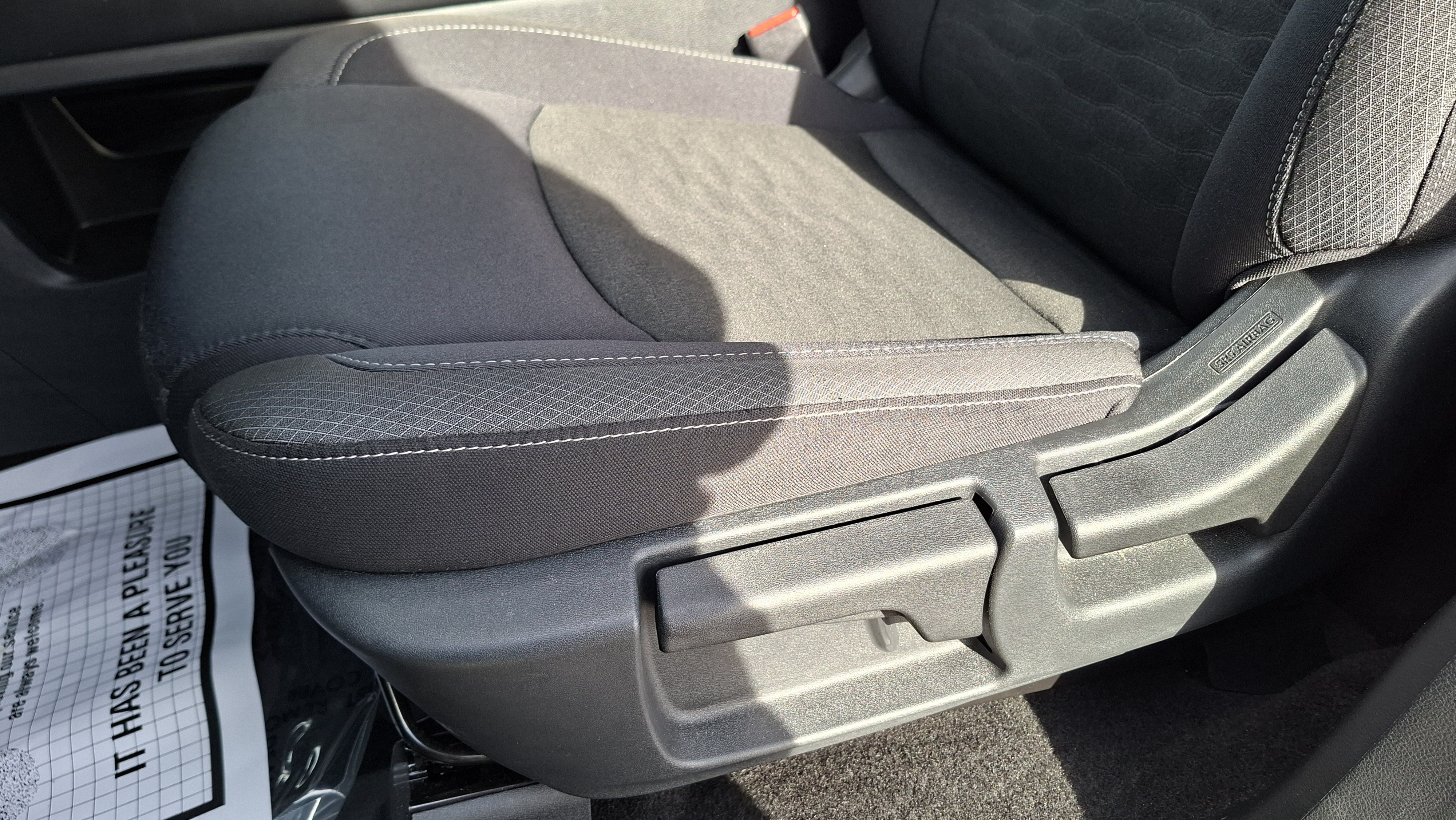 Certified 2025 Nissan Pathfinder S FWD image 18