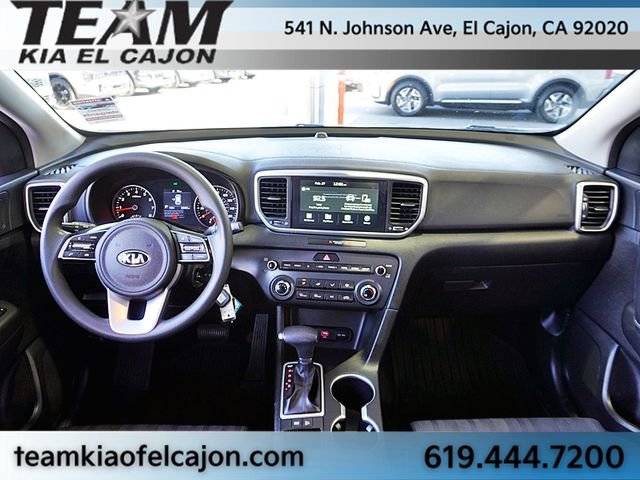 Used 2020 Kia Sportage LX image 18