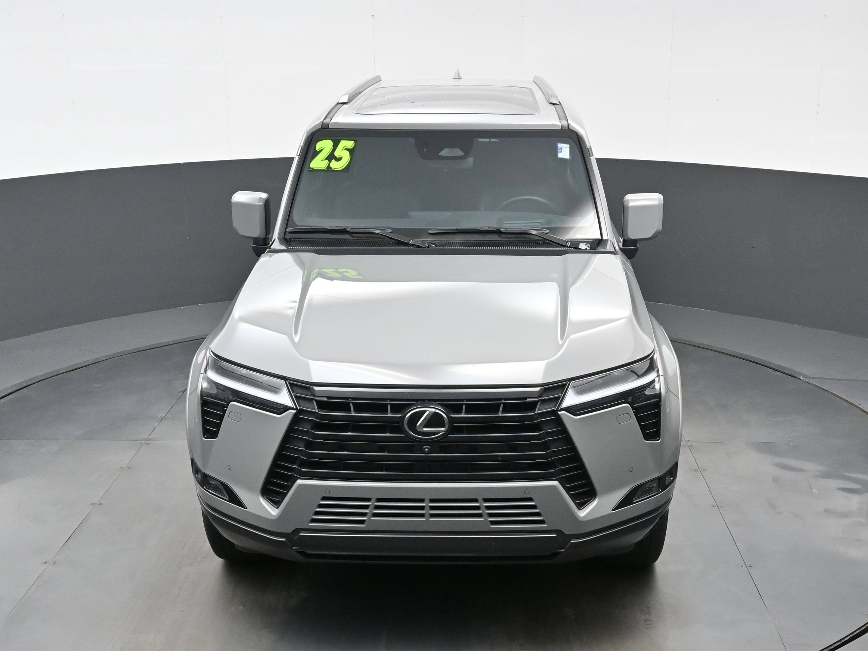 Used 2025 Lexus GX 550 w/ Accessory Package (2T) AWD/4WD image 42