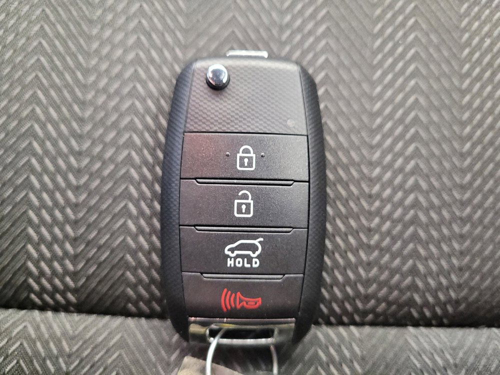 Used 2020 Kia Sportage LX FWD image 32