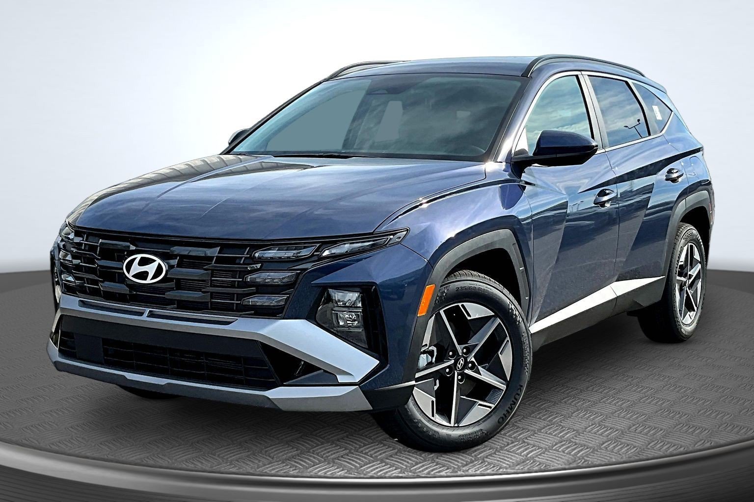 New 2026 Hyundai Tucson SEL Plus AWD/4WD image 1