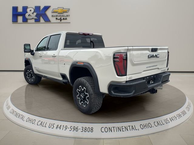 Used 2026 GMC Sierra 2500 AT4X w/ LPO, Black Badging Package AWD/4WD image 4