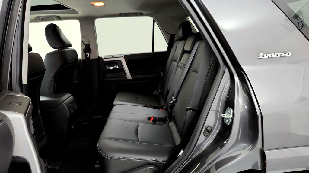 Certified 2022 Toyota 4Runner Limited AWD/4WD image 12