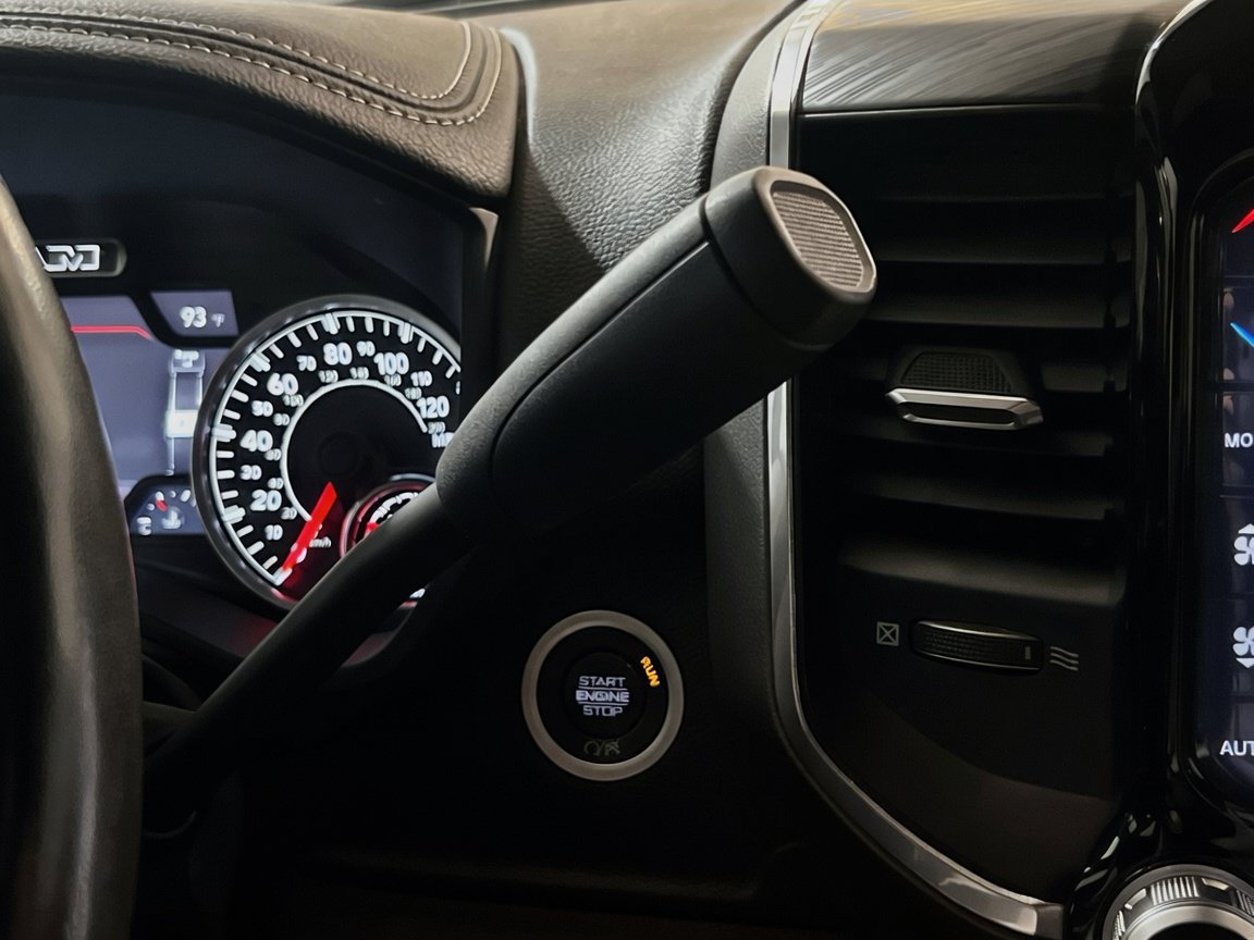 Used 2024 RAM 2500 Laramie w/ Night Edition AWD/4WD image 13