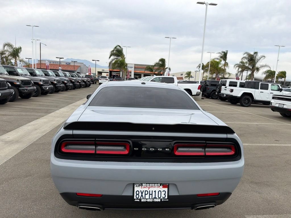 Used 2021 Dodge Challenger SXT RWD image 6