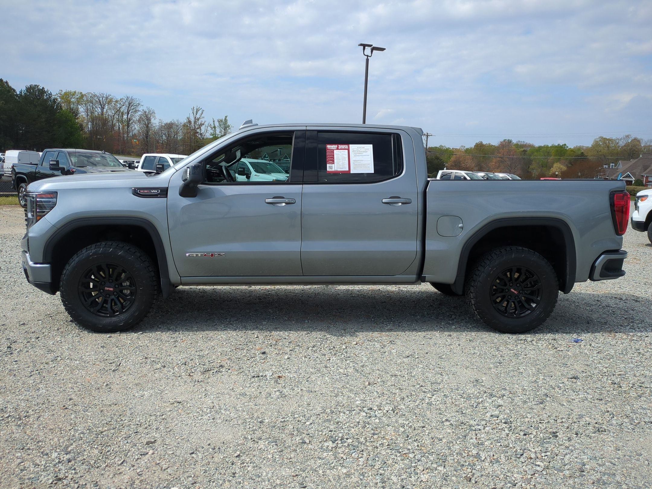 Used 2023 GMC Sierra 1500 AT4X AWD/4WD image 6