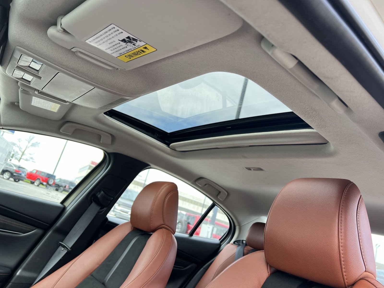 Used 2024 MAZDA MAZDA3 s image 23