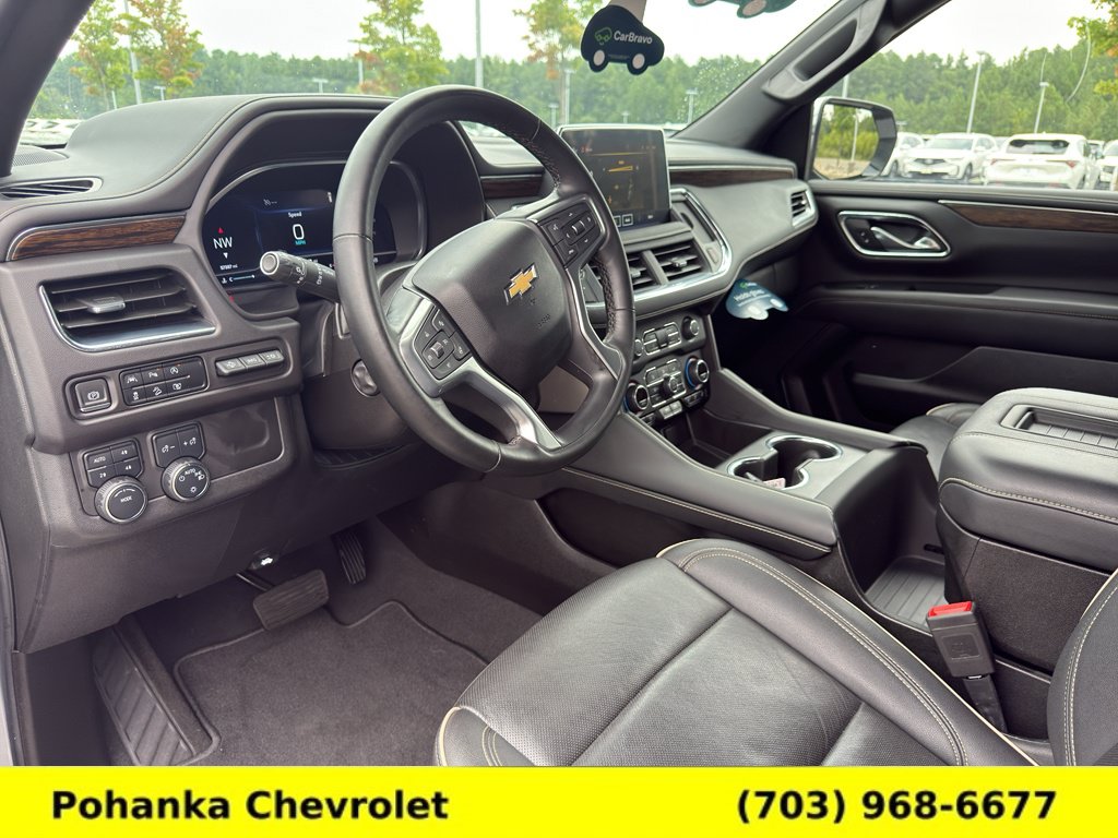 Used 2024 Chevrolet Tahoe Premier AWD/4WD image 21