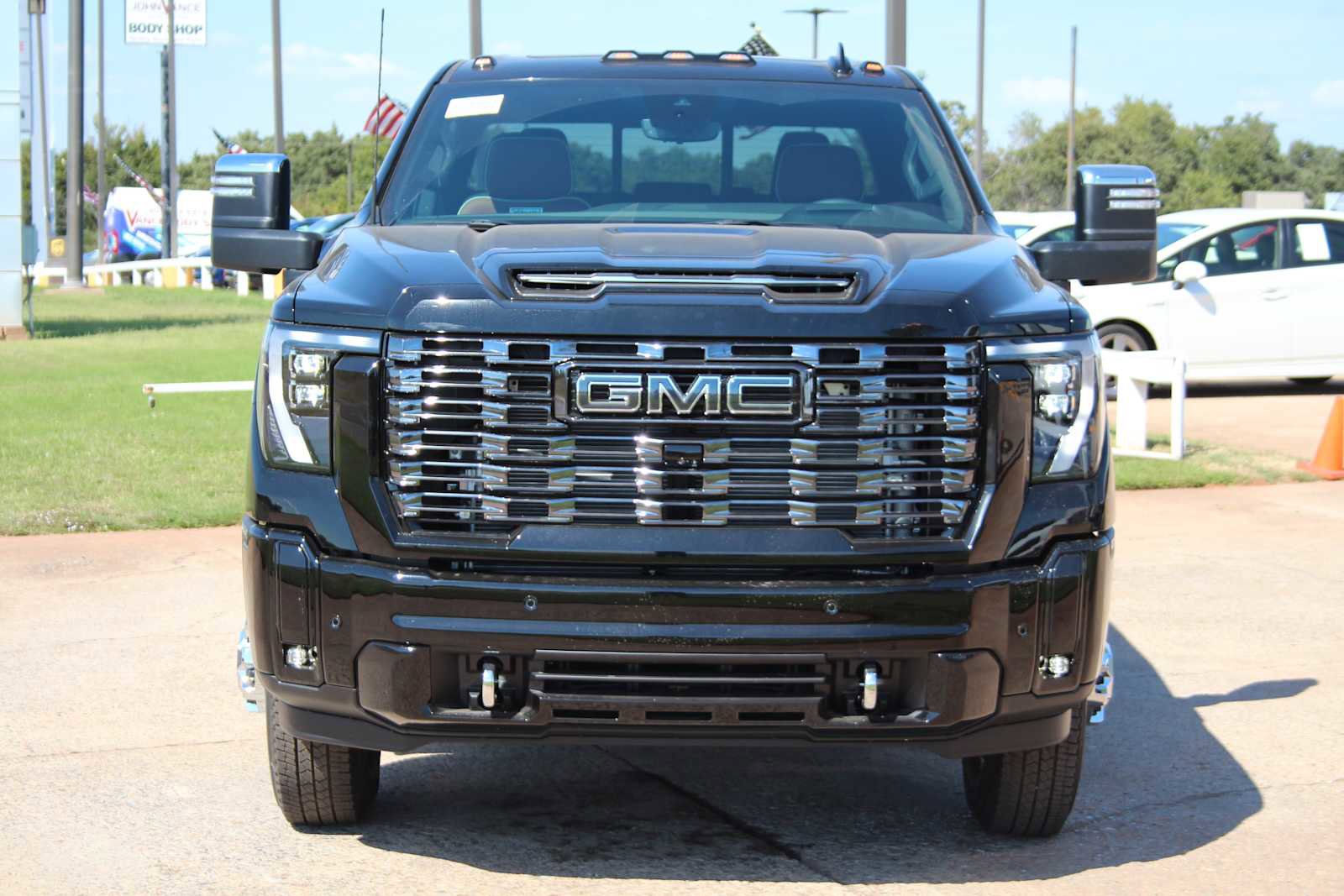 New 2026 GMC Sierra 3500 Denali Ultimate image 2