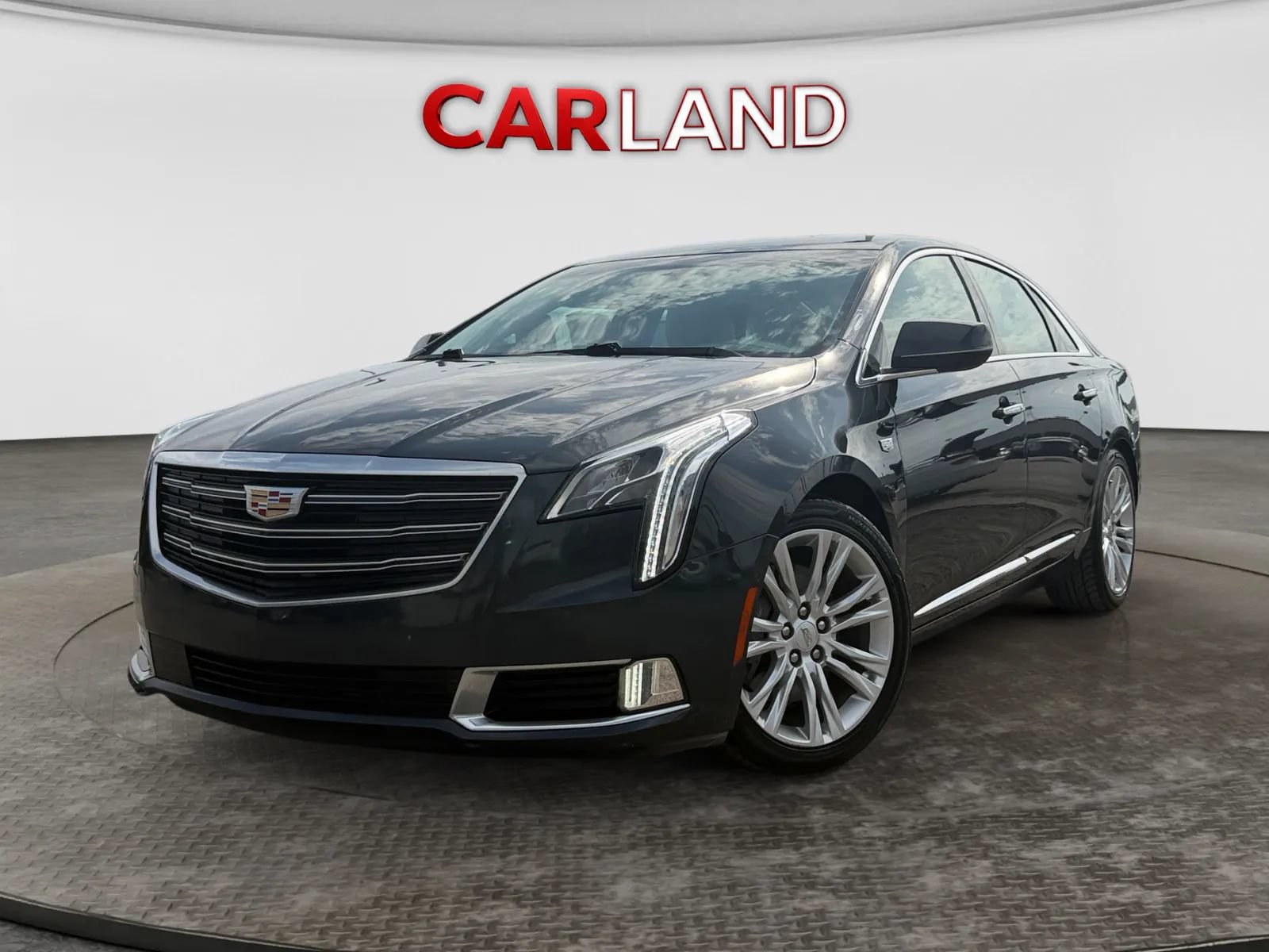 Used 2018 Cadillac XTS Luxury FWD image 1