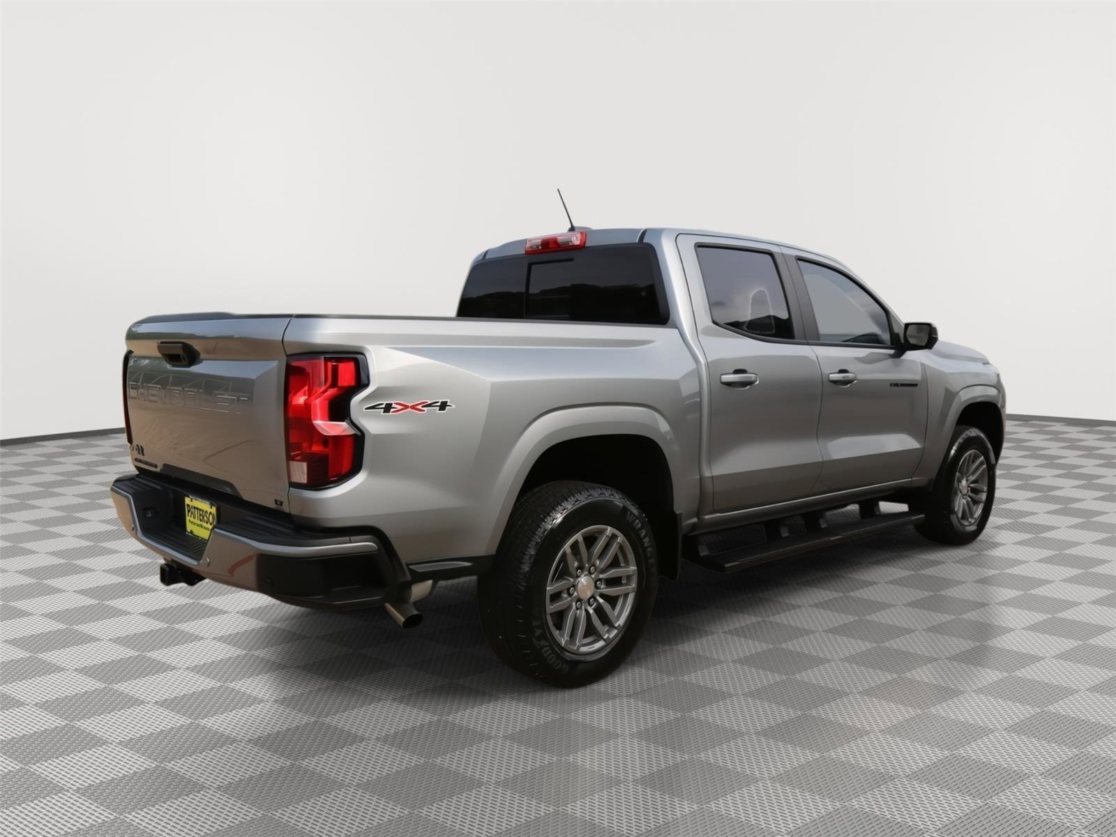 Used 2023 Chevrolet Colorado LT w/ LT Convenience Package II image 3