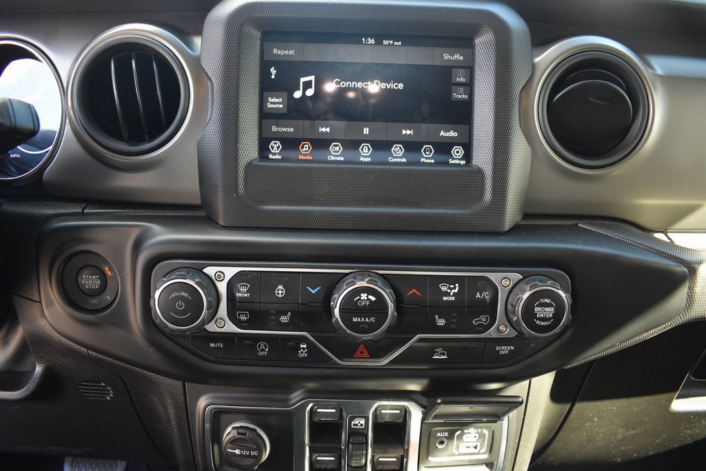 Used 2022 Jeep Gladiator Sport image 19