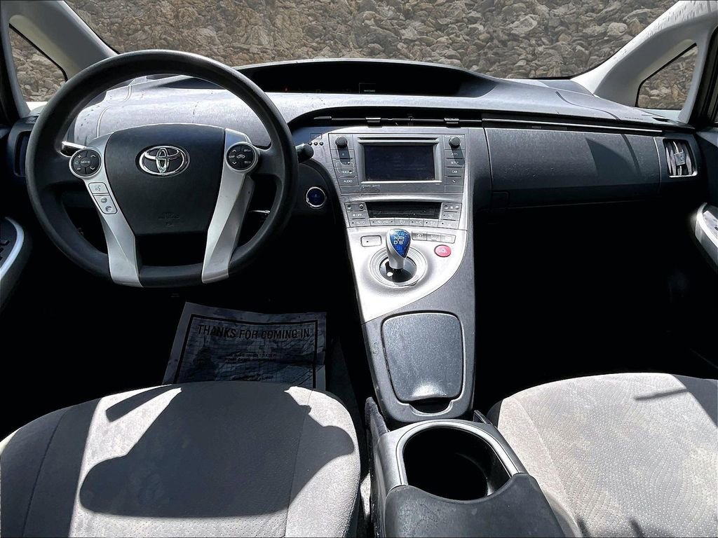 Used 2015 Toyota Prius Three image 13