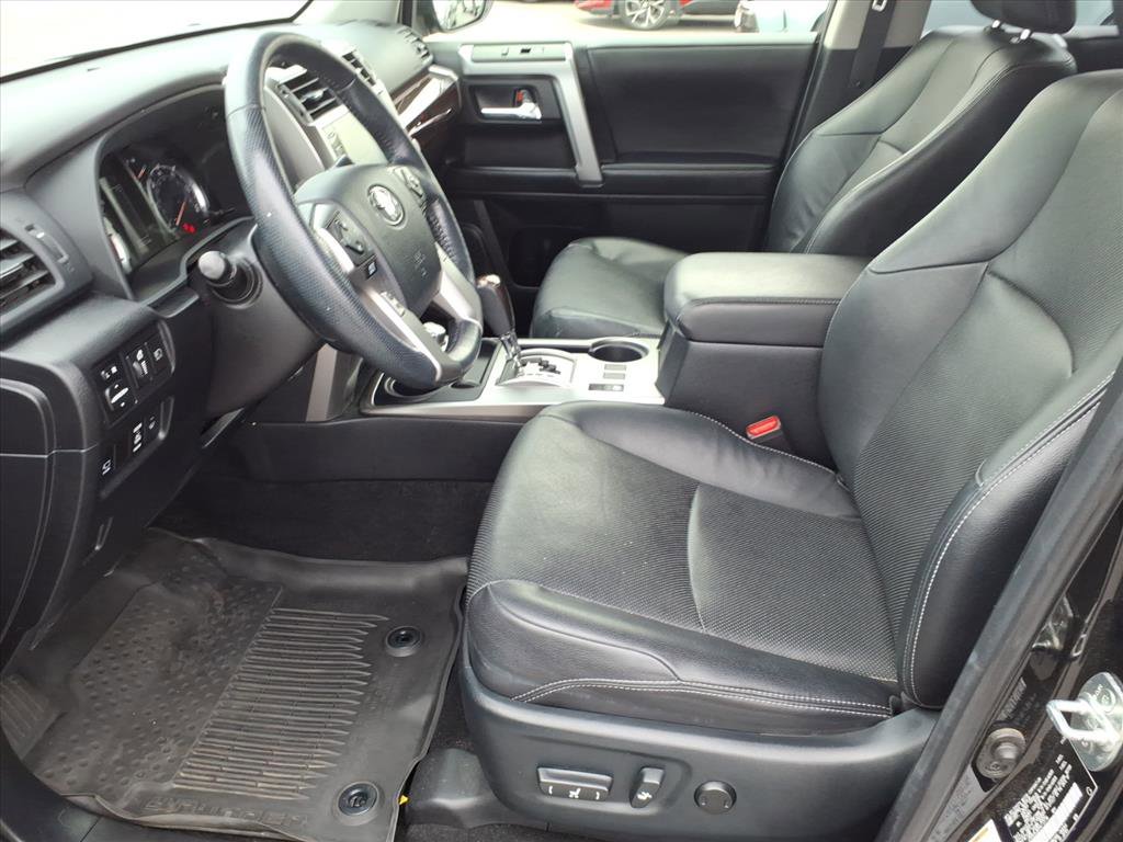 Used 2023 Toyota 4Runner Limited AWD/4WD image 5