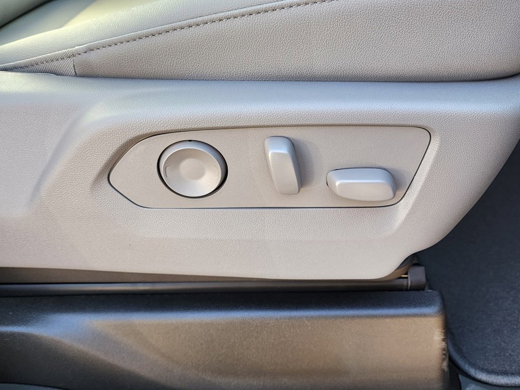 New 2026 GMC Sierra 1500 SLT w/ SLT Premium Plus Package image 40