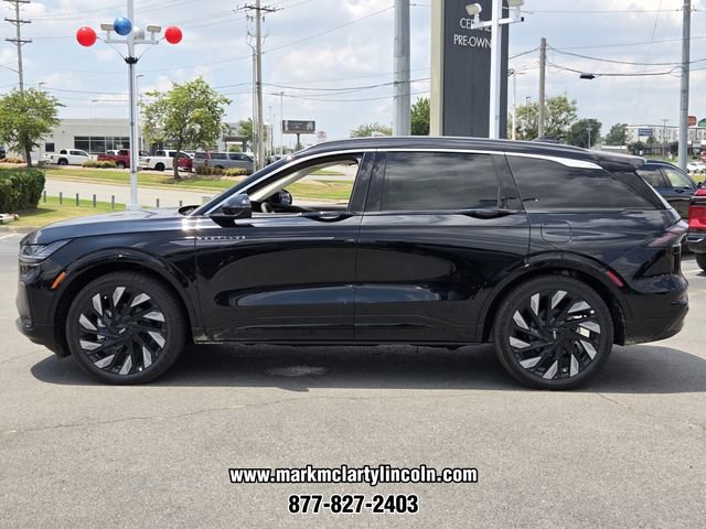 New 2026 Lincoln Nautilus Black Label w/ Jet Appearance Package AWD/4WD image 2
