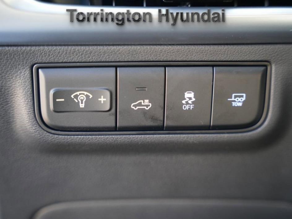 New 2025 Hyundai Santa Cruz Limited image 11