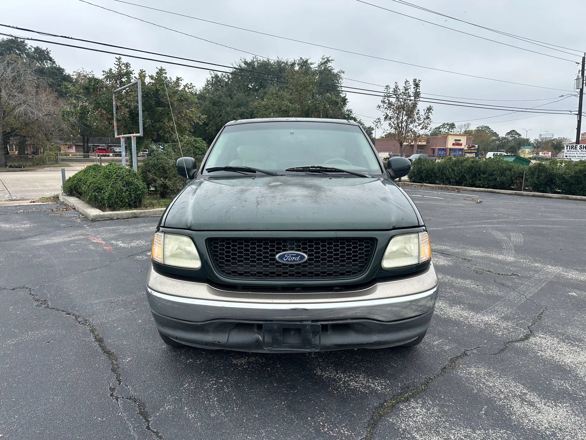 Used 2002 Ford F150 King Ranch RWD image 2