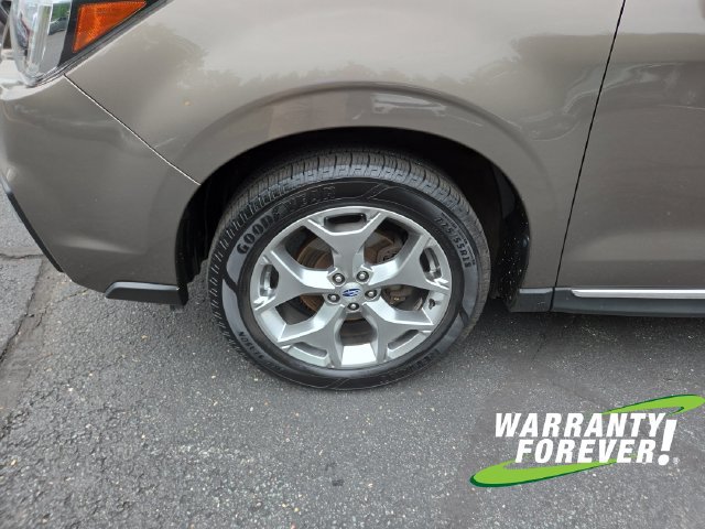 Used 2017 Subaru Forester 2.5i Touring AWD/4WD image 19