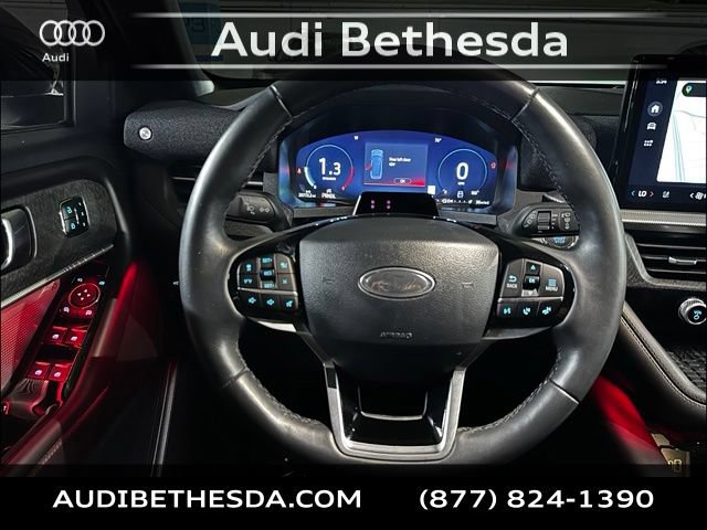 Used 2025 Ford Explorer Platinum w/ LUX Leather Package AWD/4WD image 16