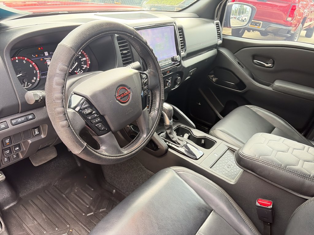 Used 2022 Nissan Frontier PRO-4X w/ Pro-4X Premium Package AWD/4WD image 6
