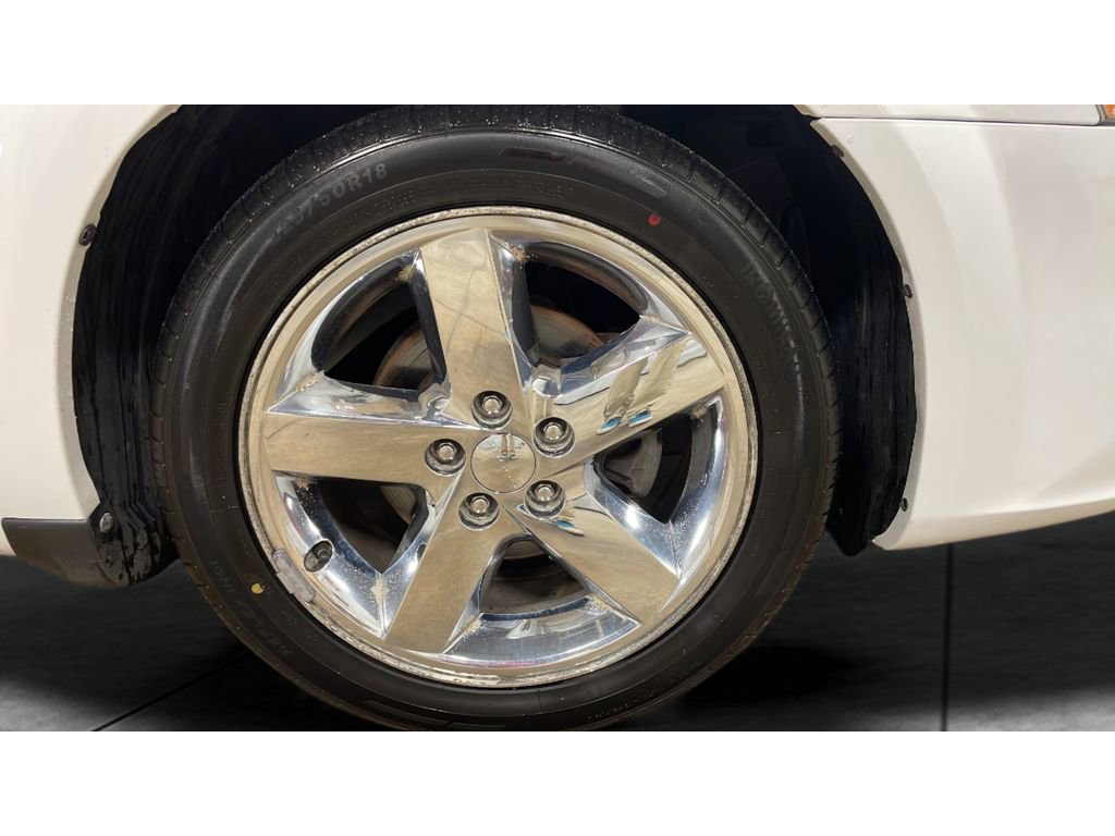 Used 2013 Dodge Avenger SE FWD image 20