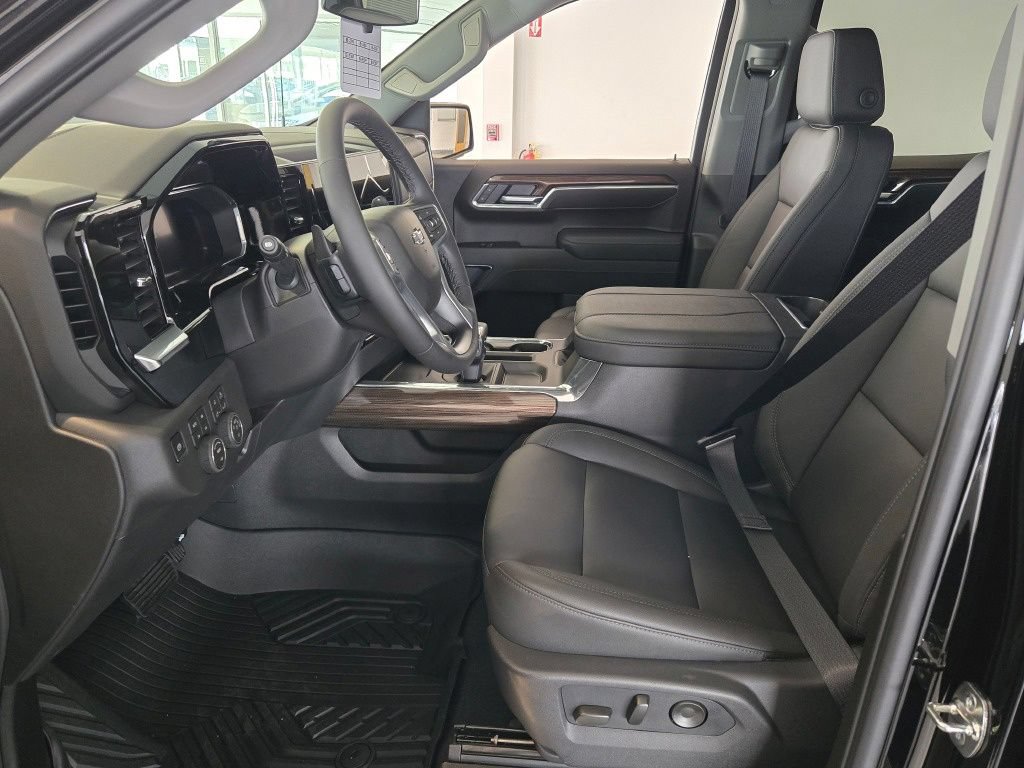 New 2026 Chevrolet Silverado 1500 LT Trail Boss w/ Safety Package AWD/4WD image 22