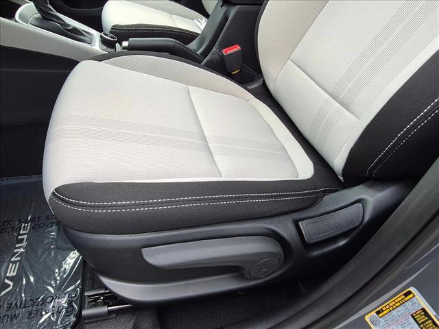 New 2026 Hyundai Venue SEL FWD image 12